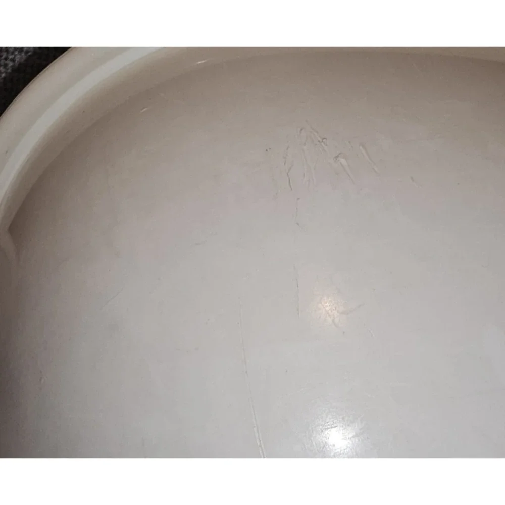 Vintage Tupperware Large 10 Cup 2.4L Servalier Bowl White with Yellow Lid Stains